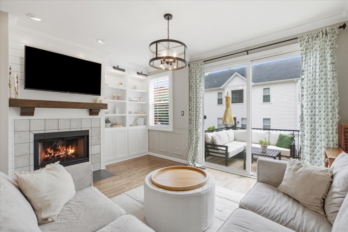 2901 N Wolcott Avenue Unit: D