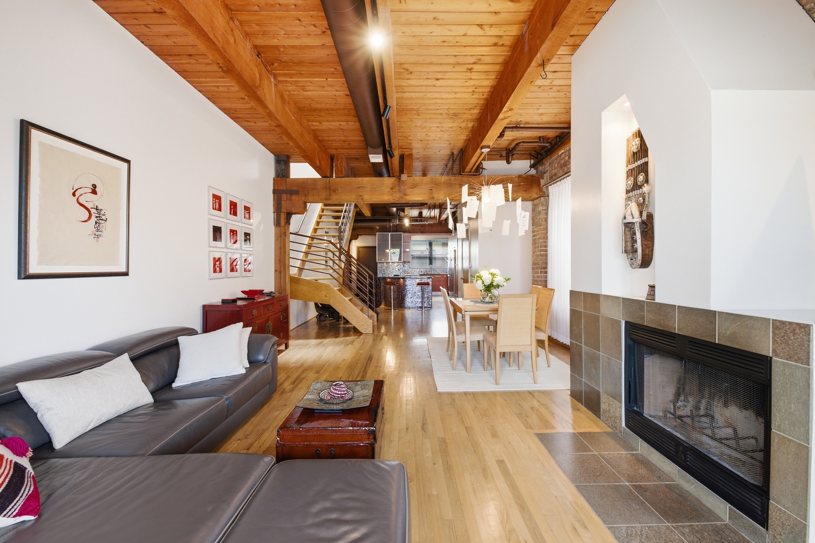 1740 N Marshfield Avenue Unit: 26