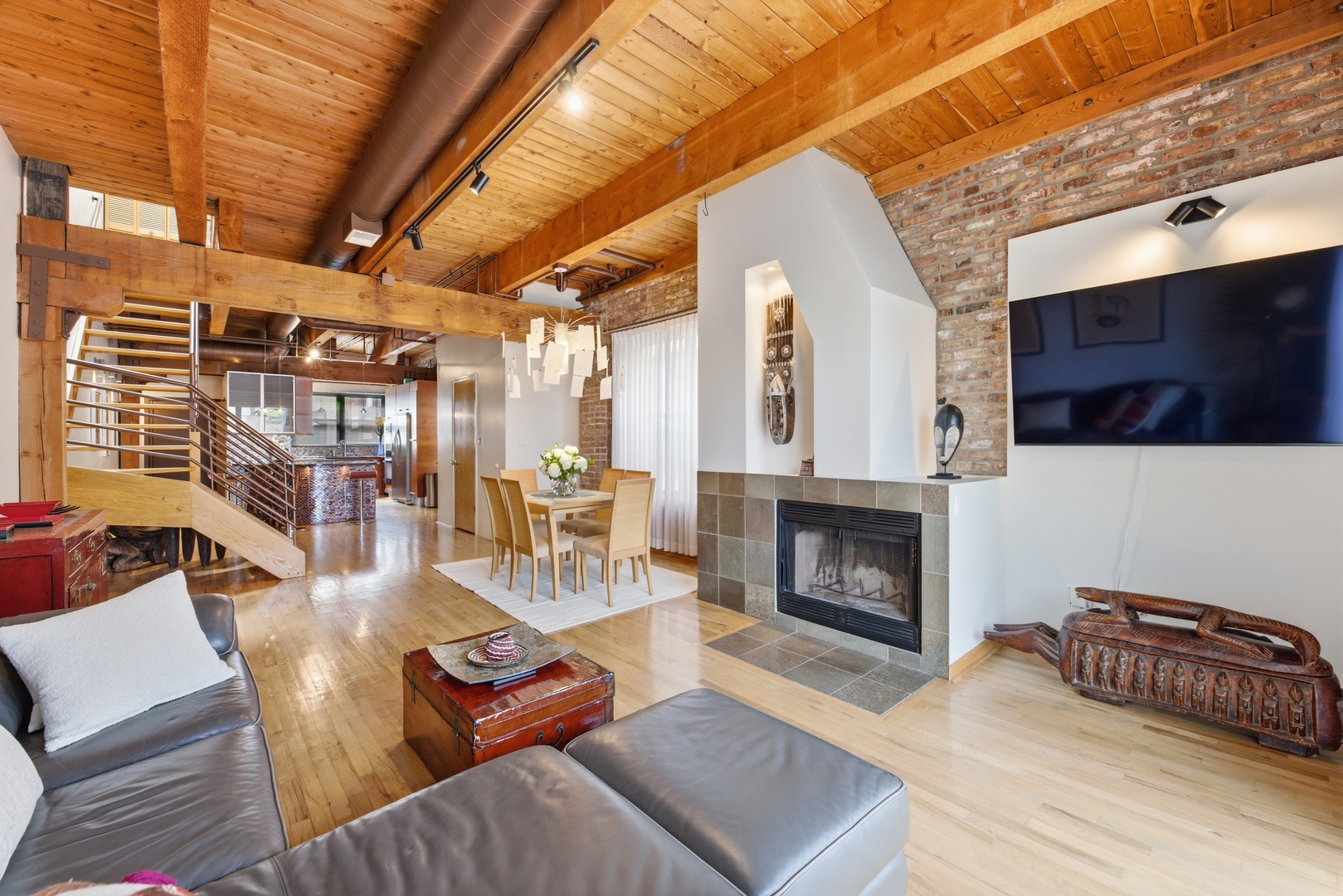 1740 N Marshfield Avenue Unit: 26