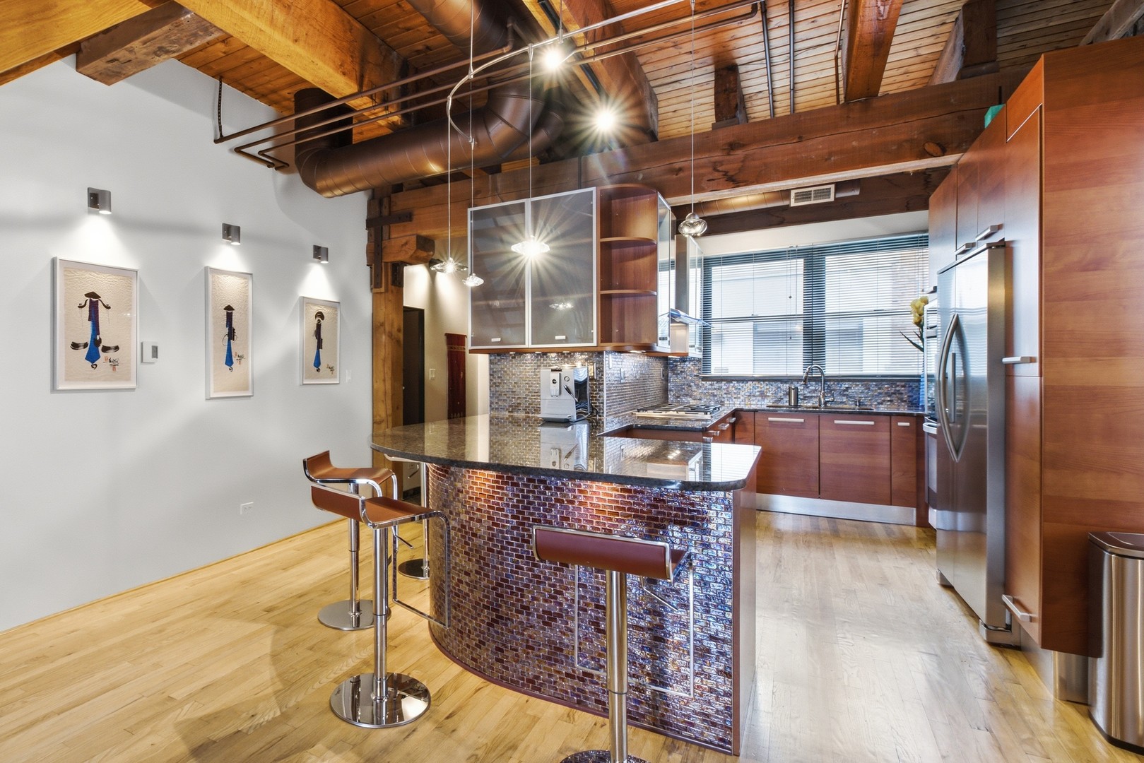 1740 N Marshfield Avenue Unit: 26