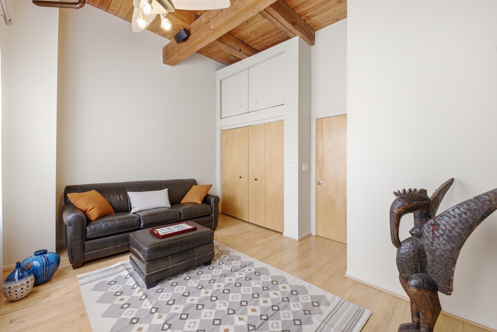 1740 N Marshfield Avenue Unit: 26