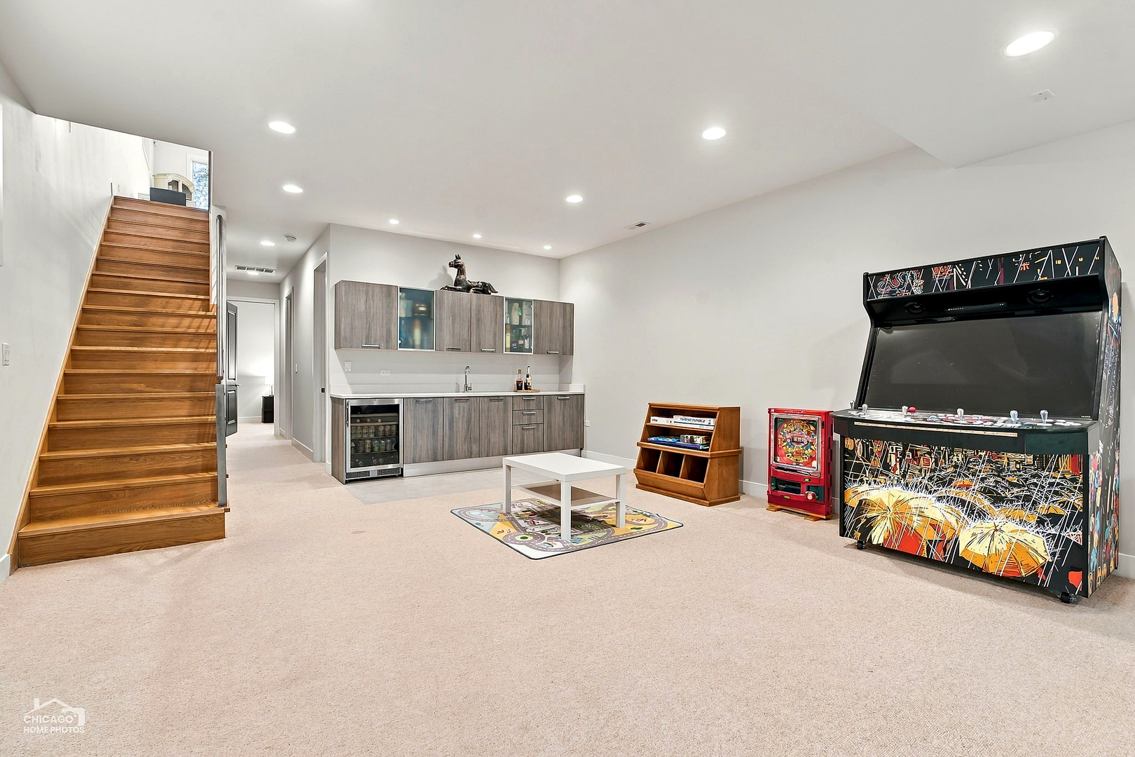 1824 W Superior Street