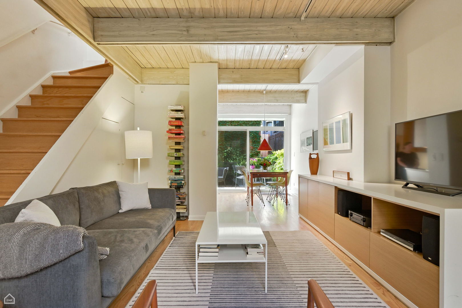 3012 N Waterloo Court Unit: 10