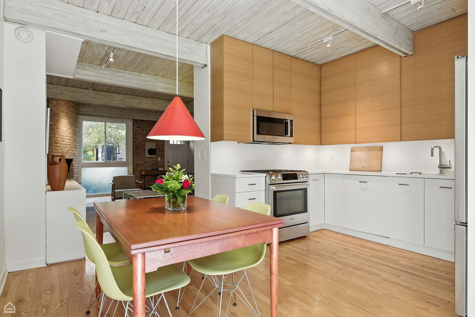 3012 N Waterloo Court Unit: 10