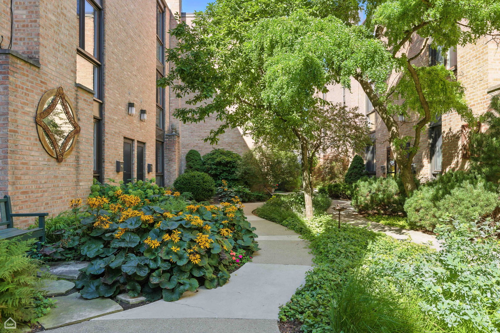 3012 N Waterloo Court Unit: 10