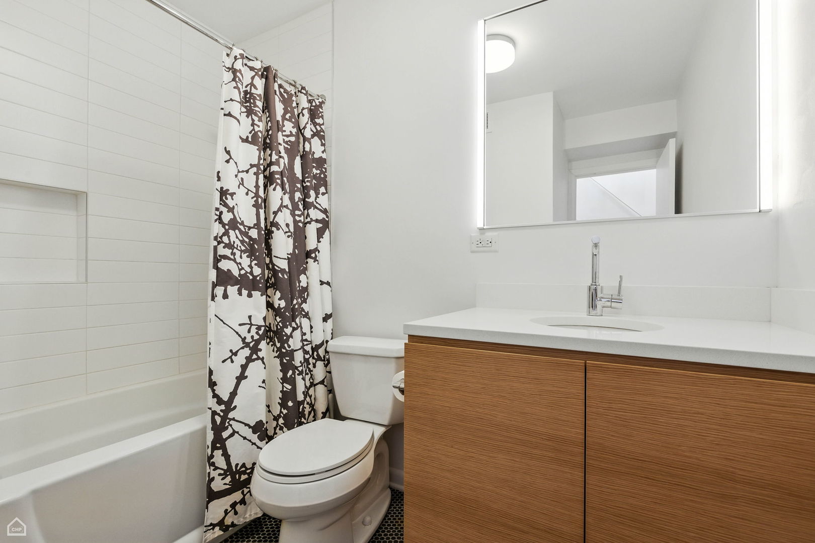 3012 N Waterloo Court Unit: 10