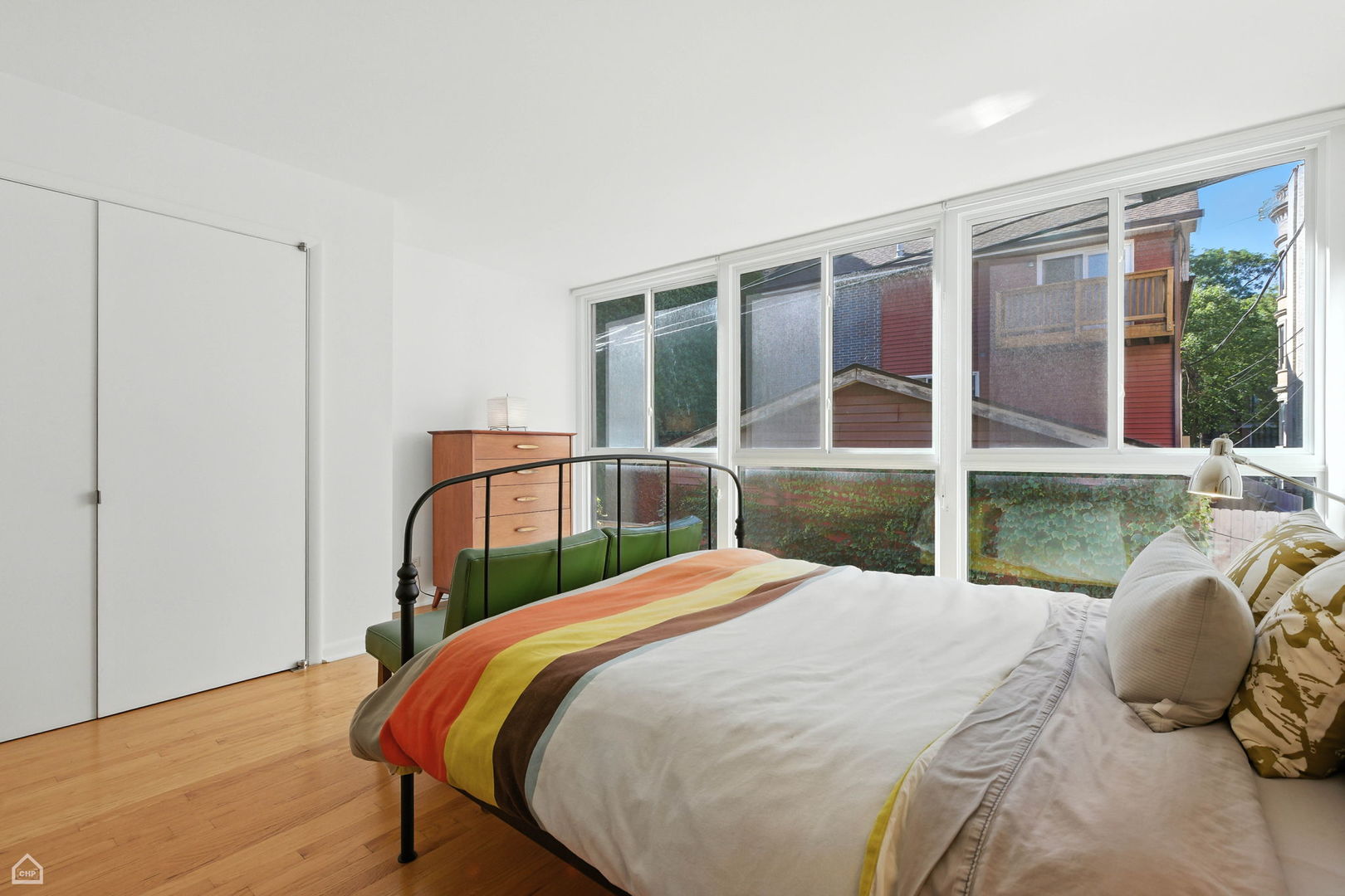 3012 N Waterloo Court Unit: 10