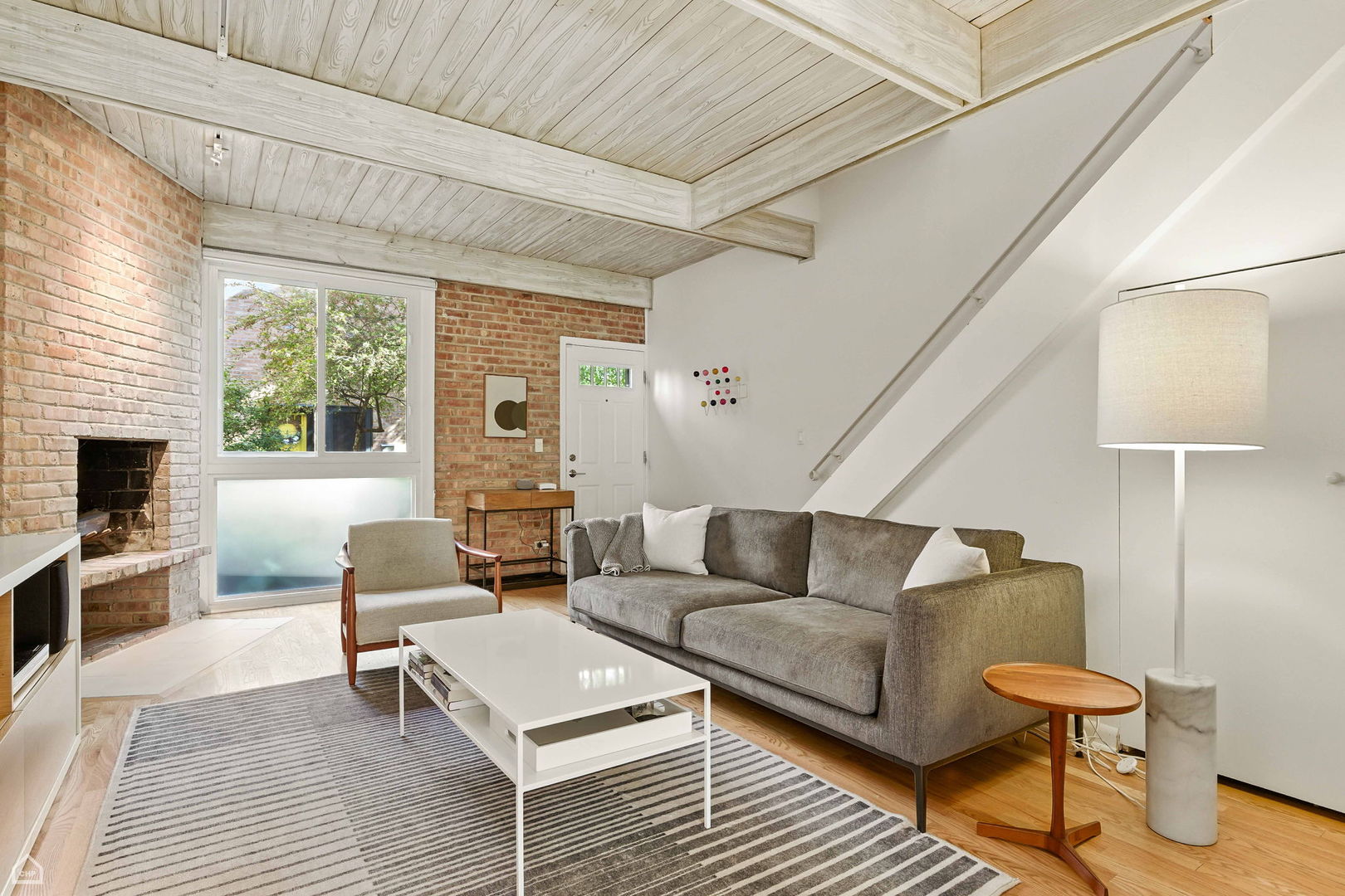 3012 N Waterloo Court Unit: 10
