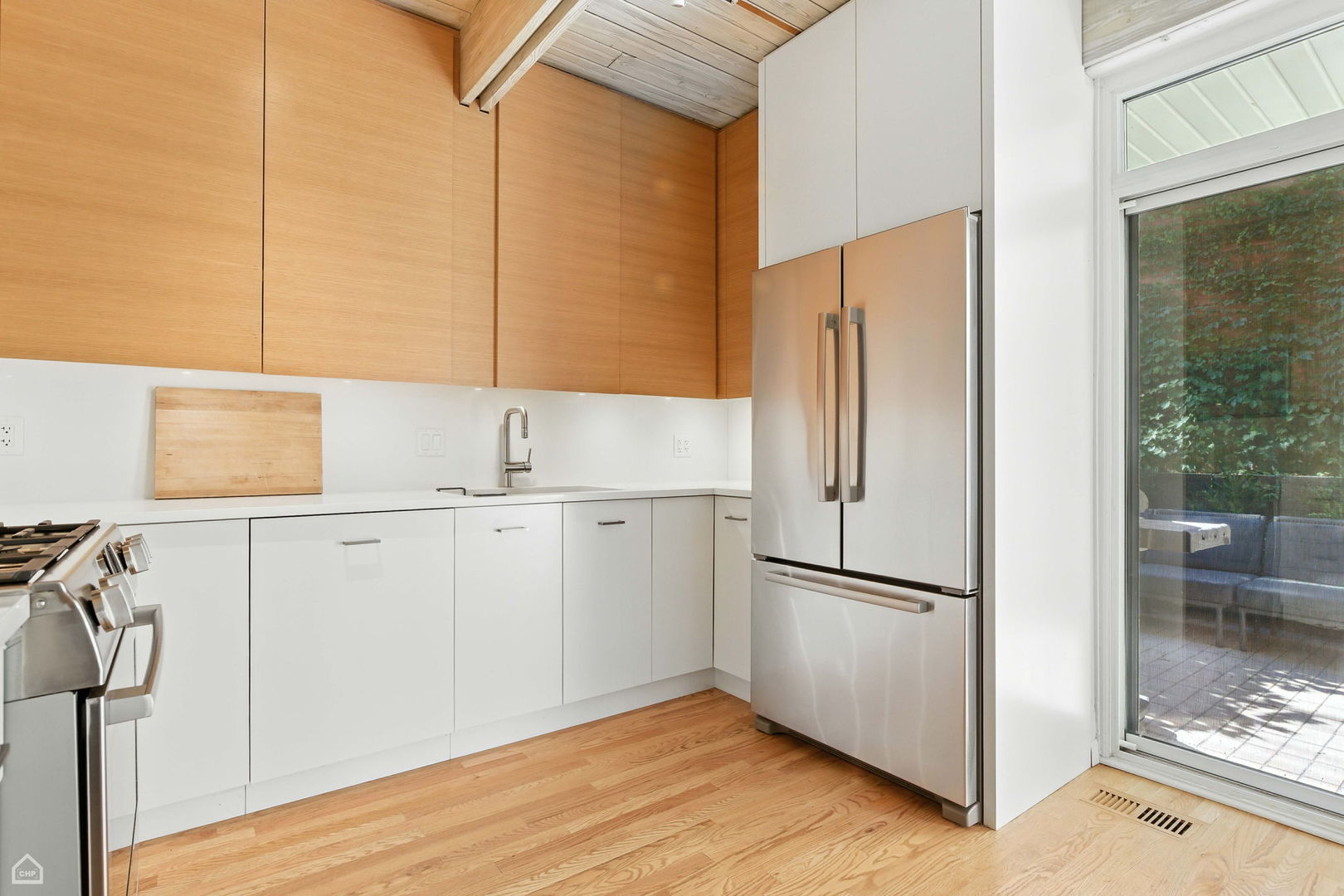 3012 N Waterloo Court Unit: 10