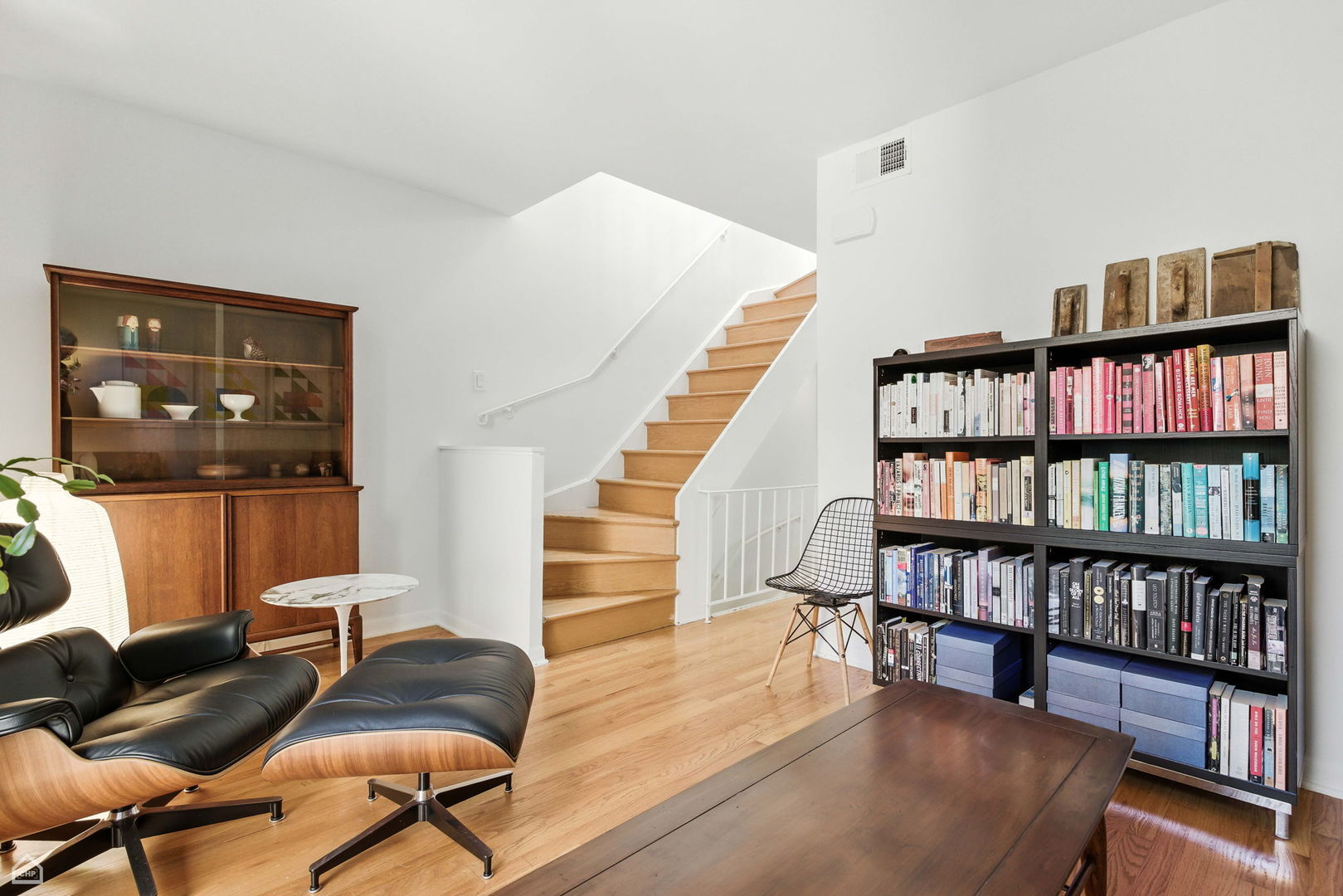 3012 N Waterloo Court Unit: 10