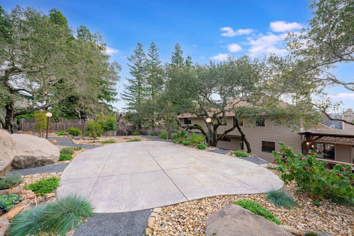 3335 Scrub Oak Avenue