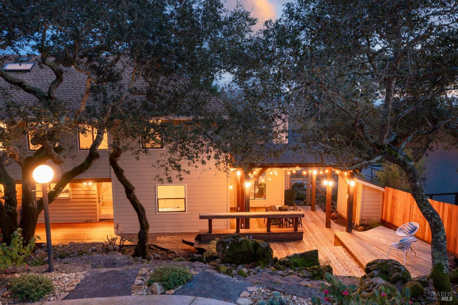 3335 Scrub Oak Avenue