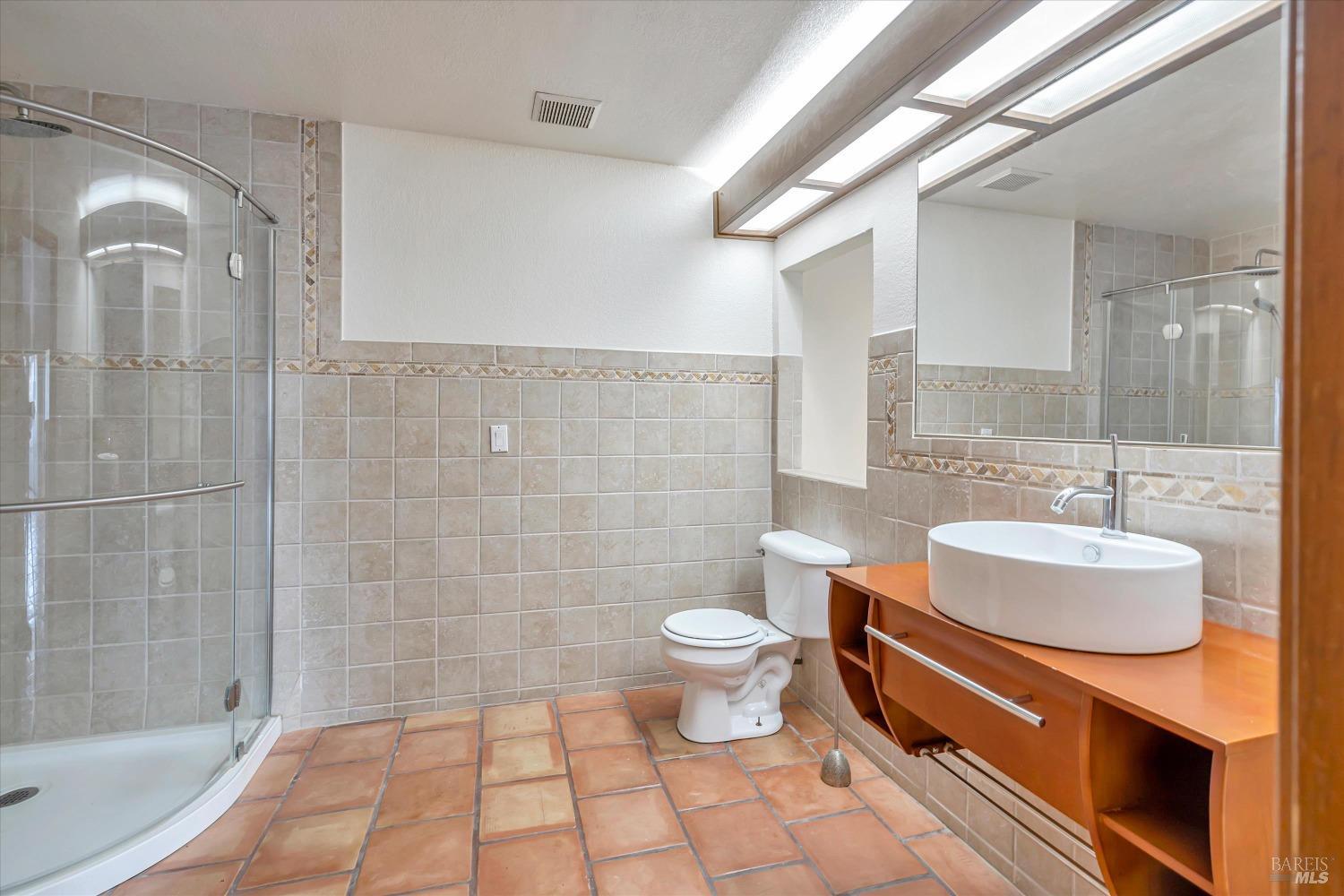 985 Copeland Creek Dr