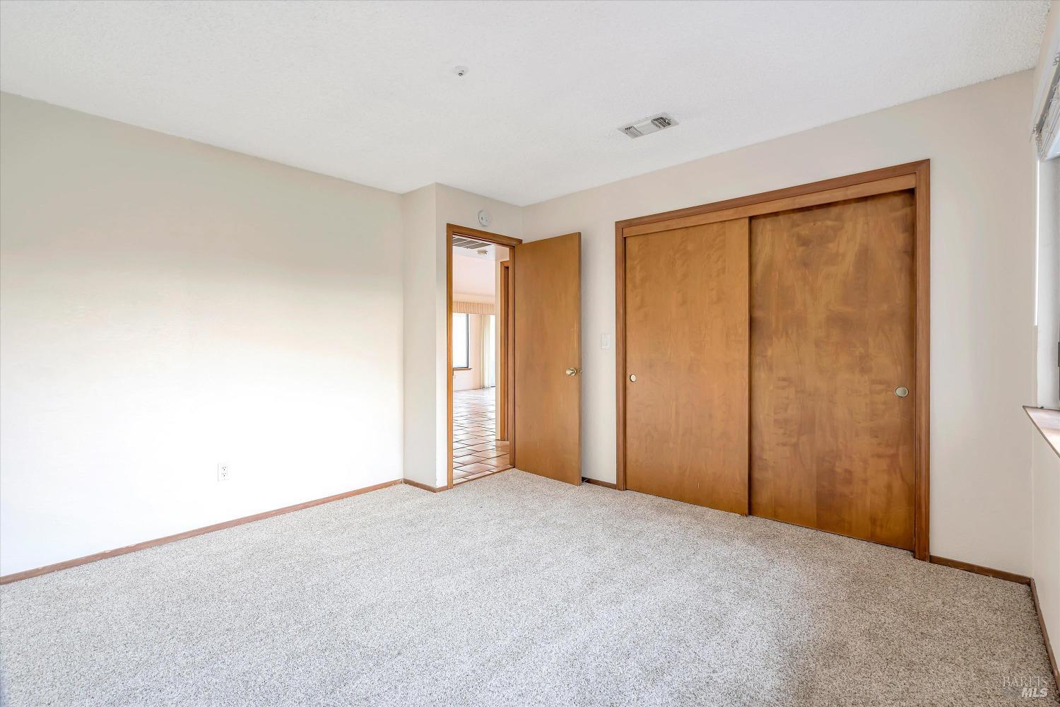 985 Copeland Creek Dr