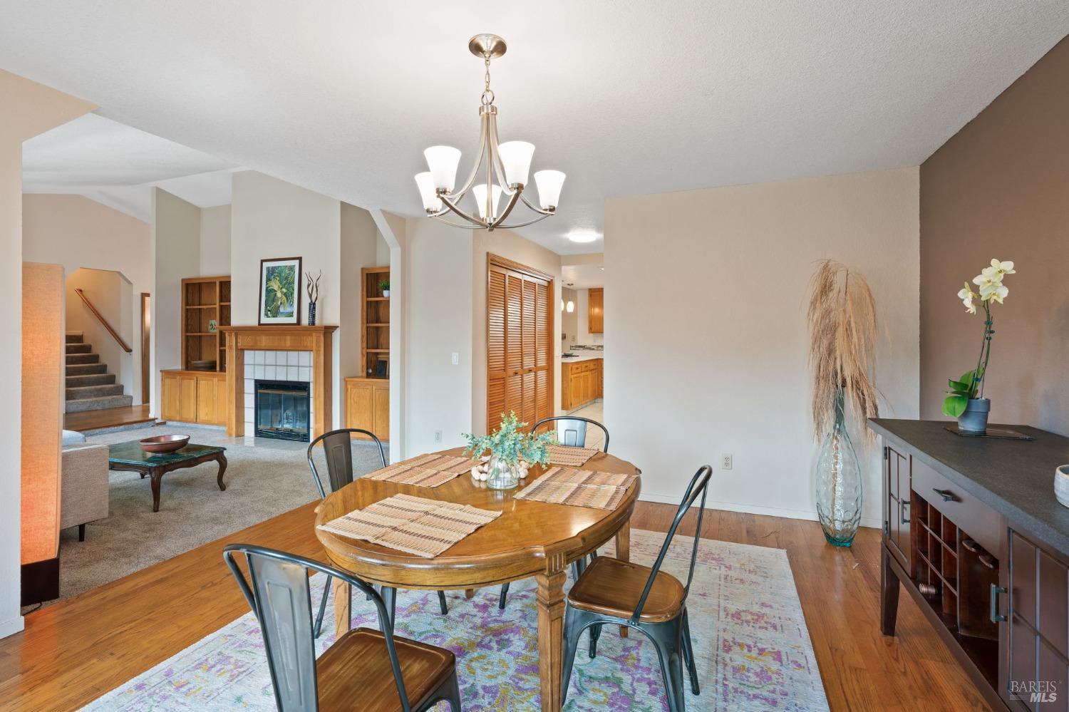 3897 Rock Springs Dr