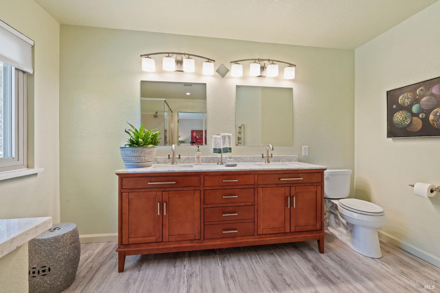 3897 Rock Springs Dr