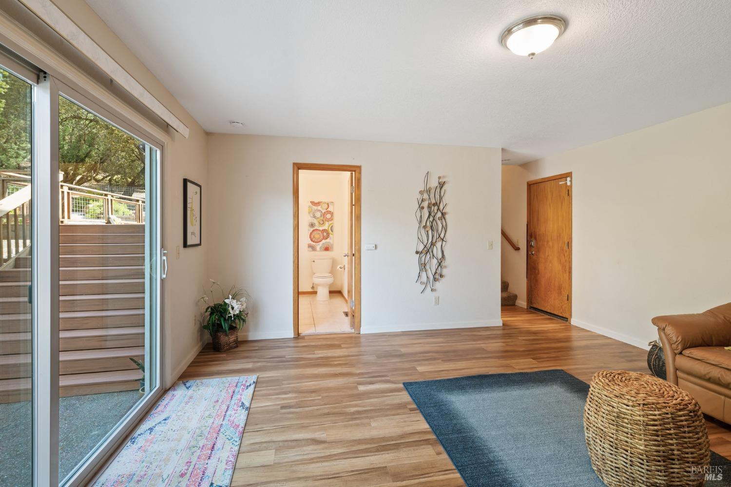 3897 Rock Springs Dr