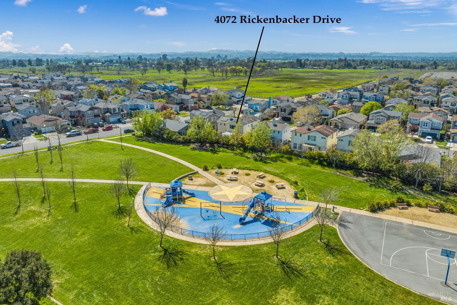 4072 Rickenbacker Dr