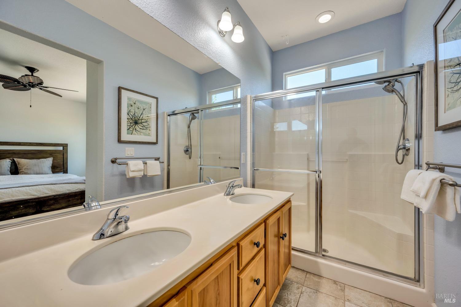 4072 Rickenbacker Dr