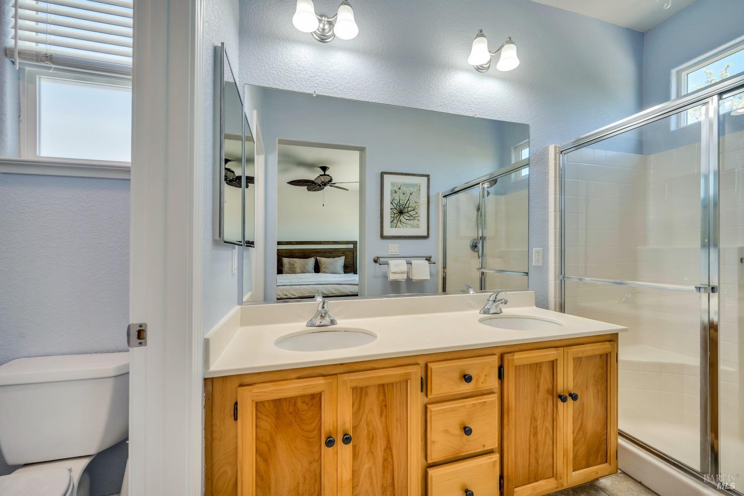 4072 Rickenbacker Dr