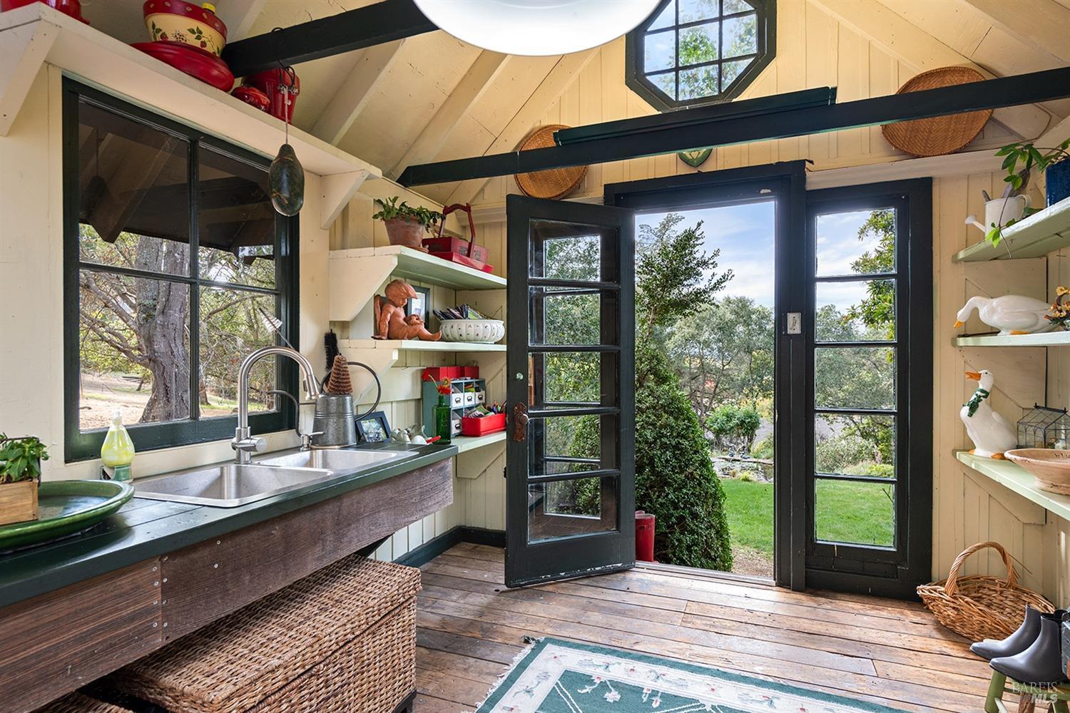 2320 Rancho Cabeza Dr