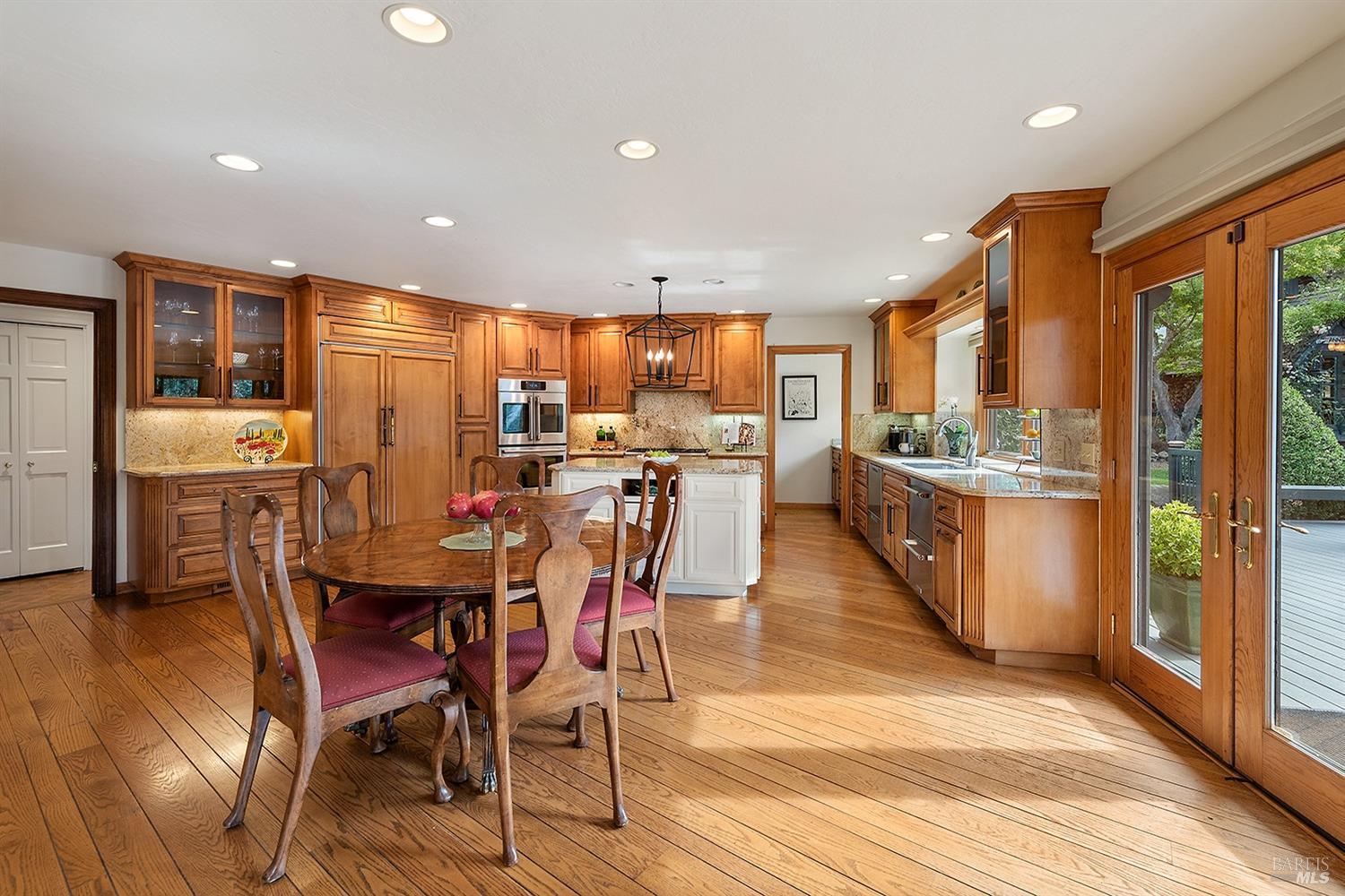 2320 Rancho Cabeza Dr