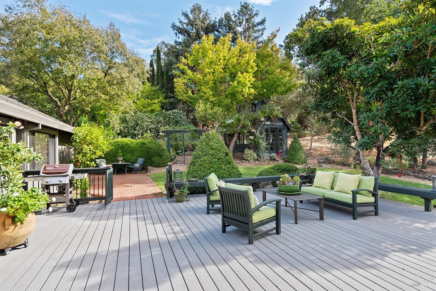 2320 Rancho Cabeza Dr