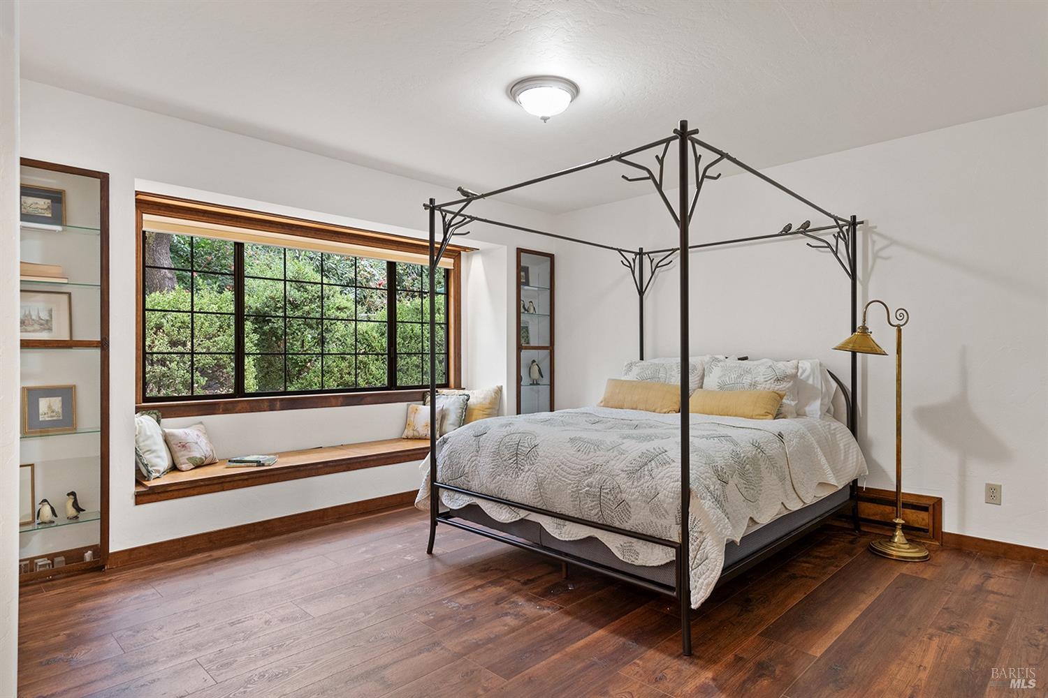 2320 Rancho Cabeza Dr