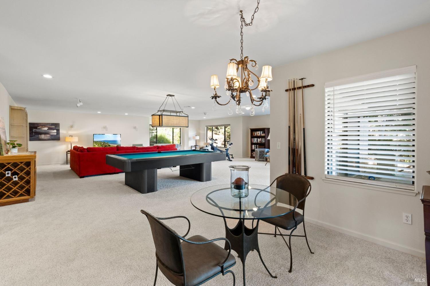 6458 Timber Springs Dr