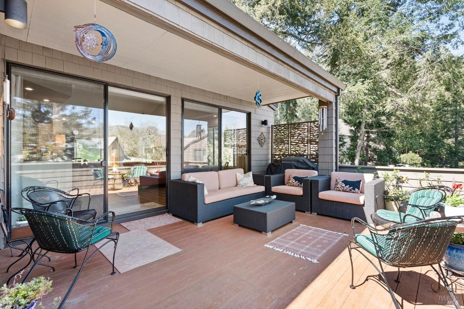 6458 Timber Springs Dr