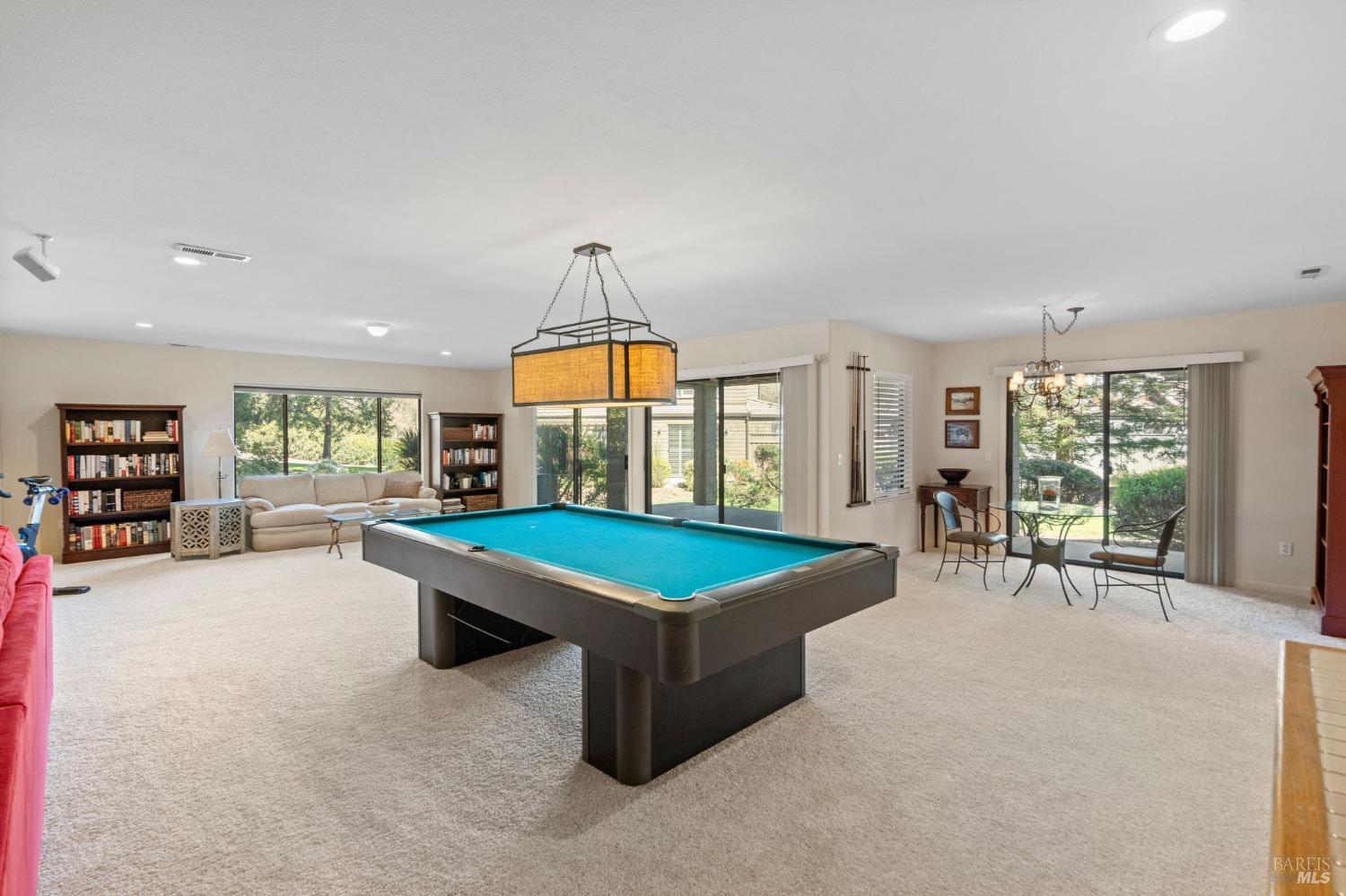 6458 Timber Springs Dr