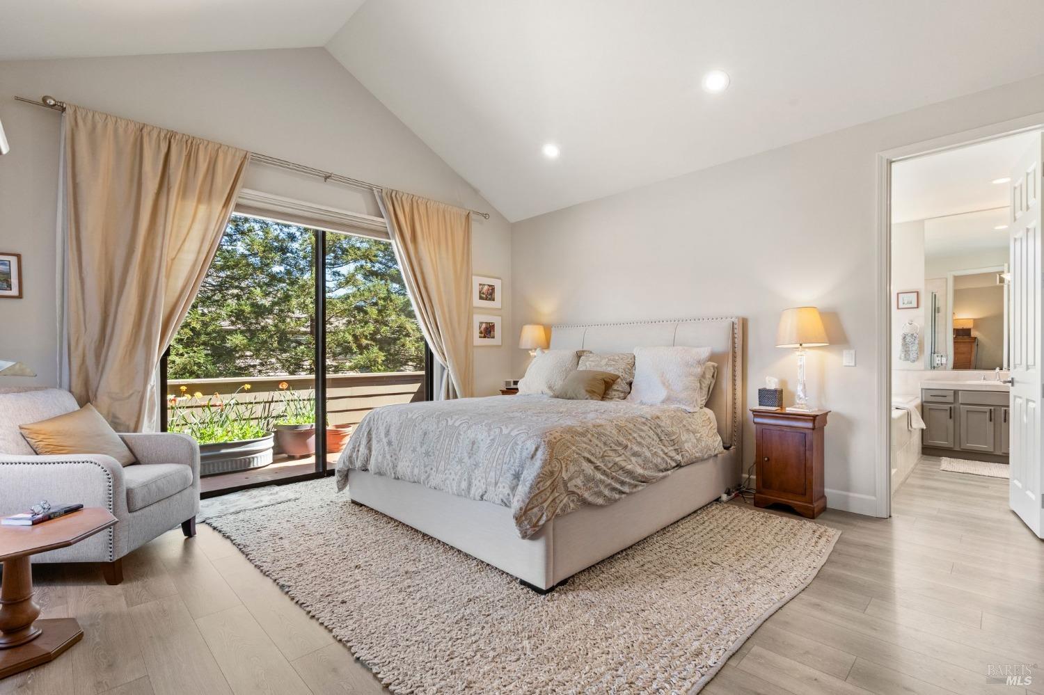 6458 Timber Springs Dr