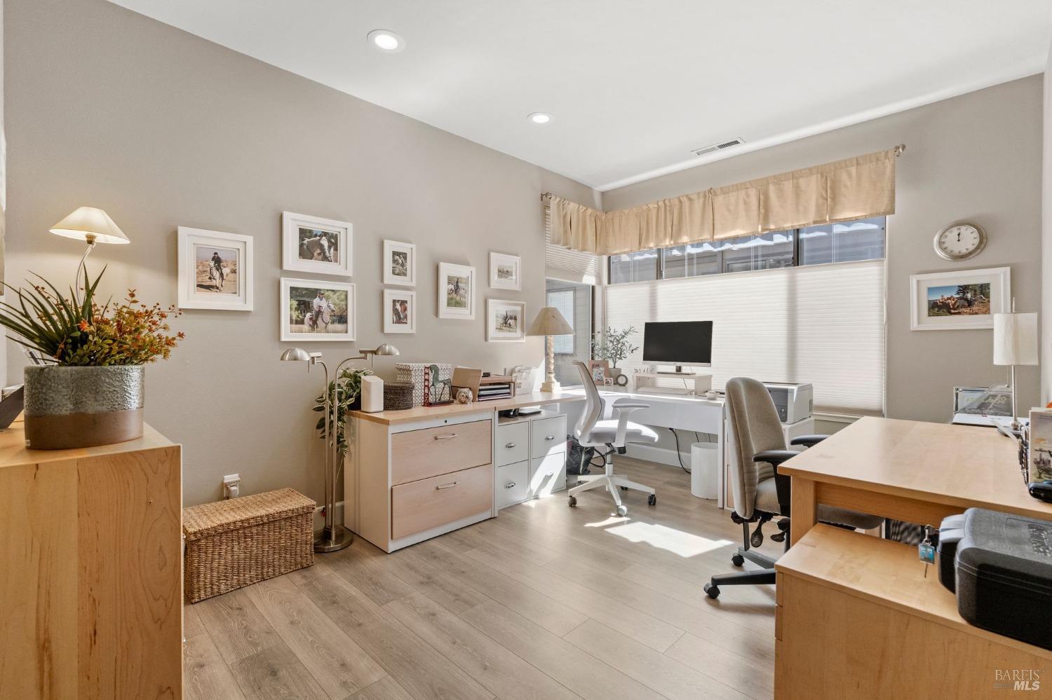 6458 Timber Springs Dr