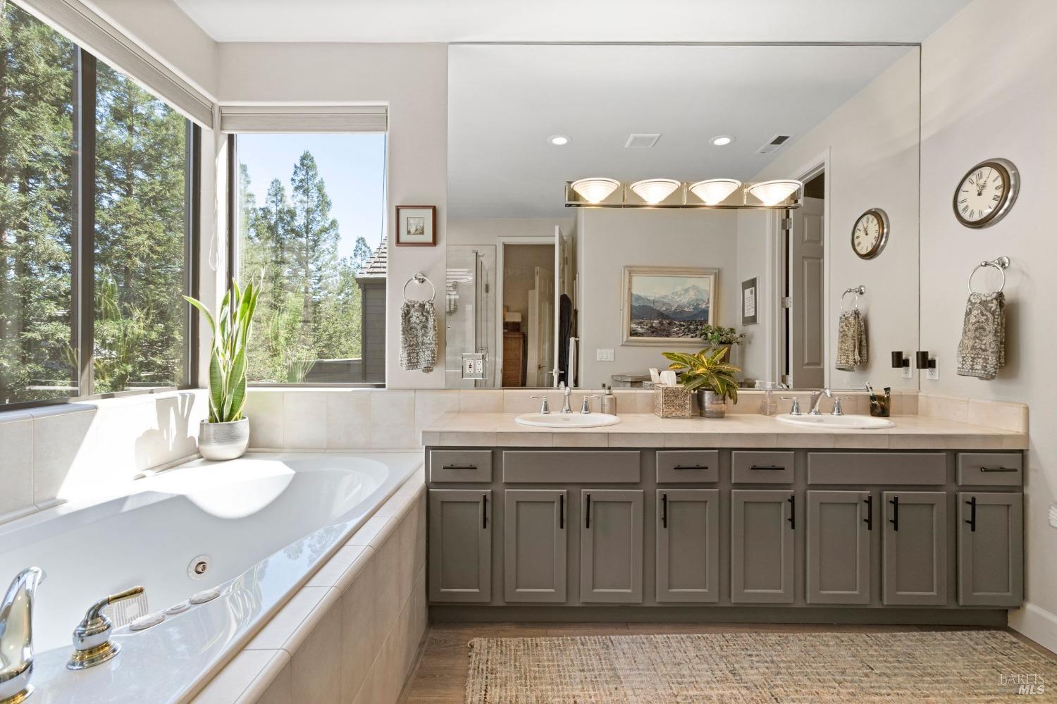 6458 Timber Springs Dr