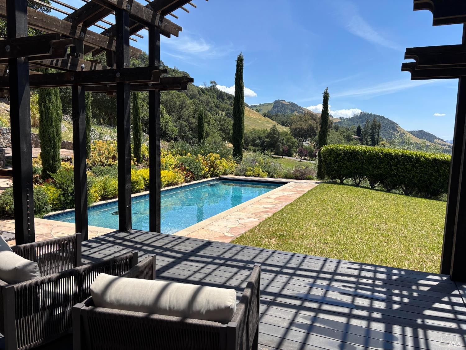 3979 Rolling Oaks Rd