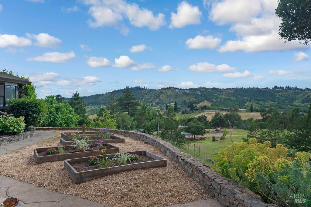 3979 Rolling Oaks Rd