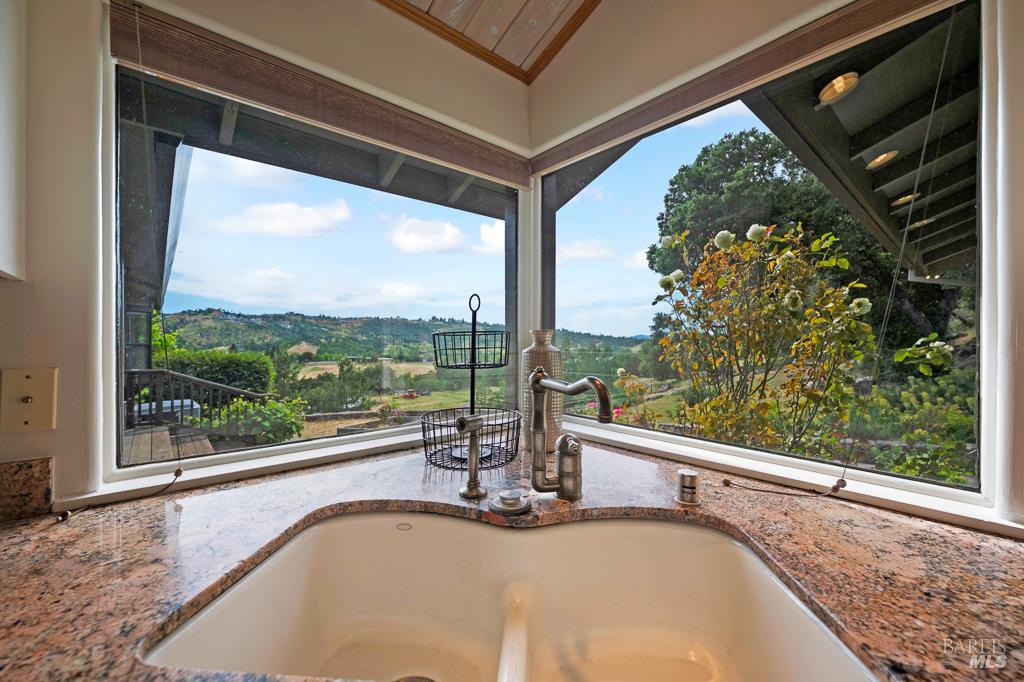 3979 Rolling Oaks Rd