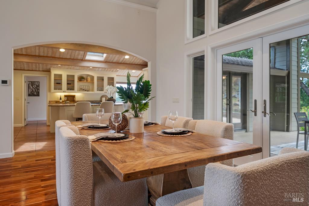 3979 Rolling Oaks Rd