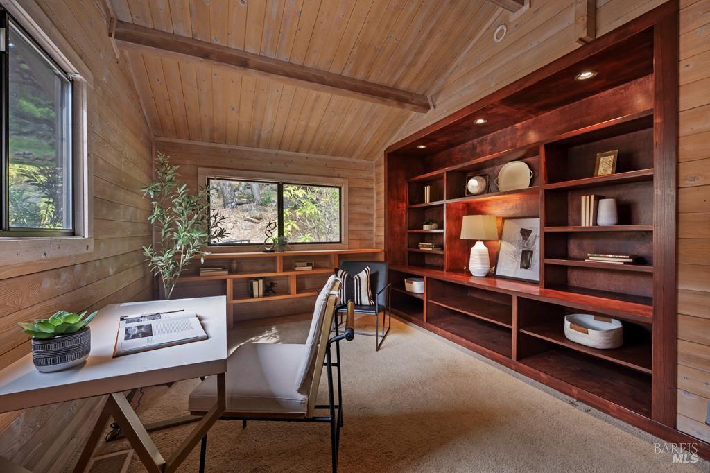 3979 Rolling Oaks Rd