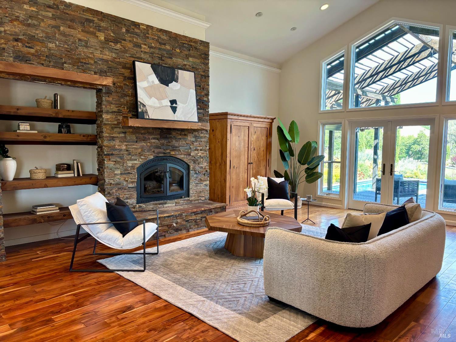 3979 Rolling Oaks Rd