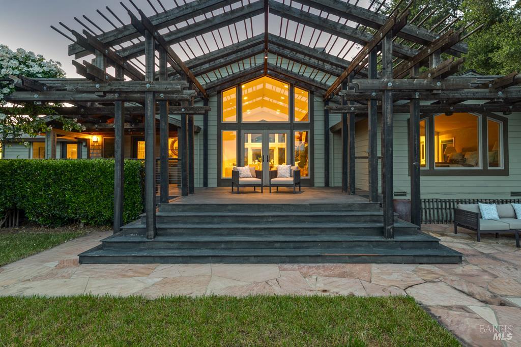 3979 Rolling Oaks Rd