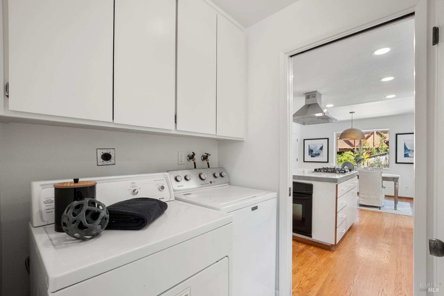 2624 Hidden Valley Dr