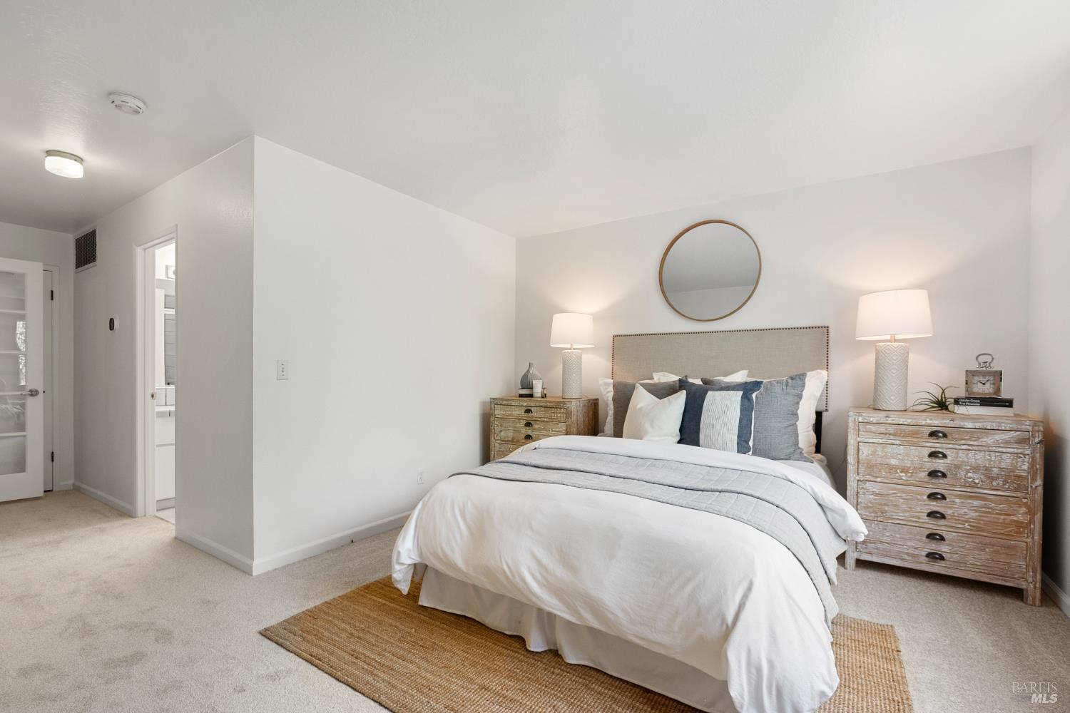 2624 Hidden Valley Dr