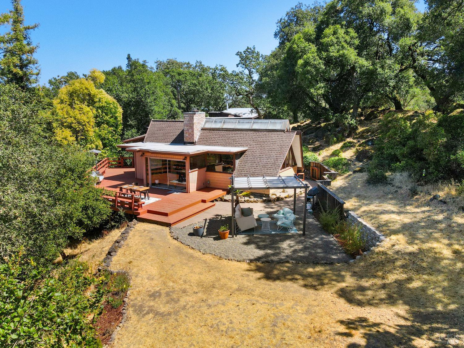 2140 Hyland Ct