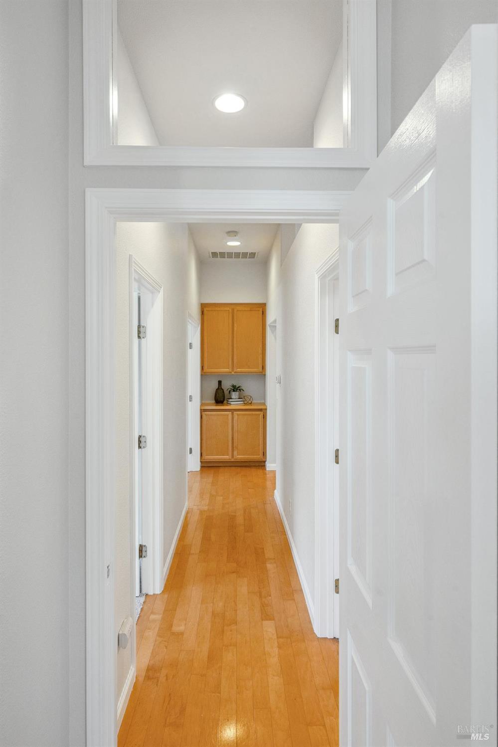 5534 Rainbow Cir