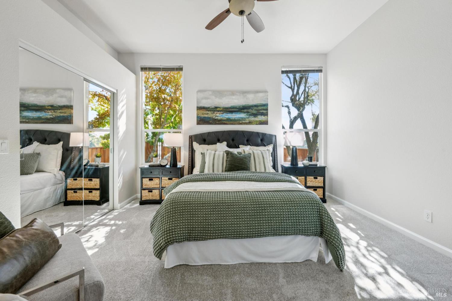5534 Rainbow Cir
