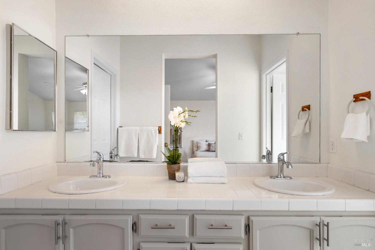 2154 NW Longhorn Cir