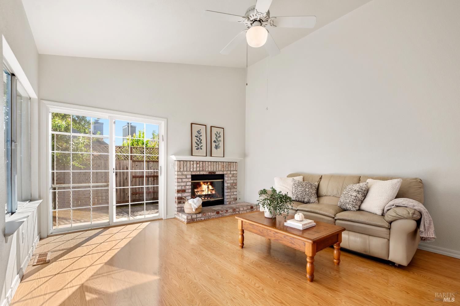 2154 NW Longhorn Cir