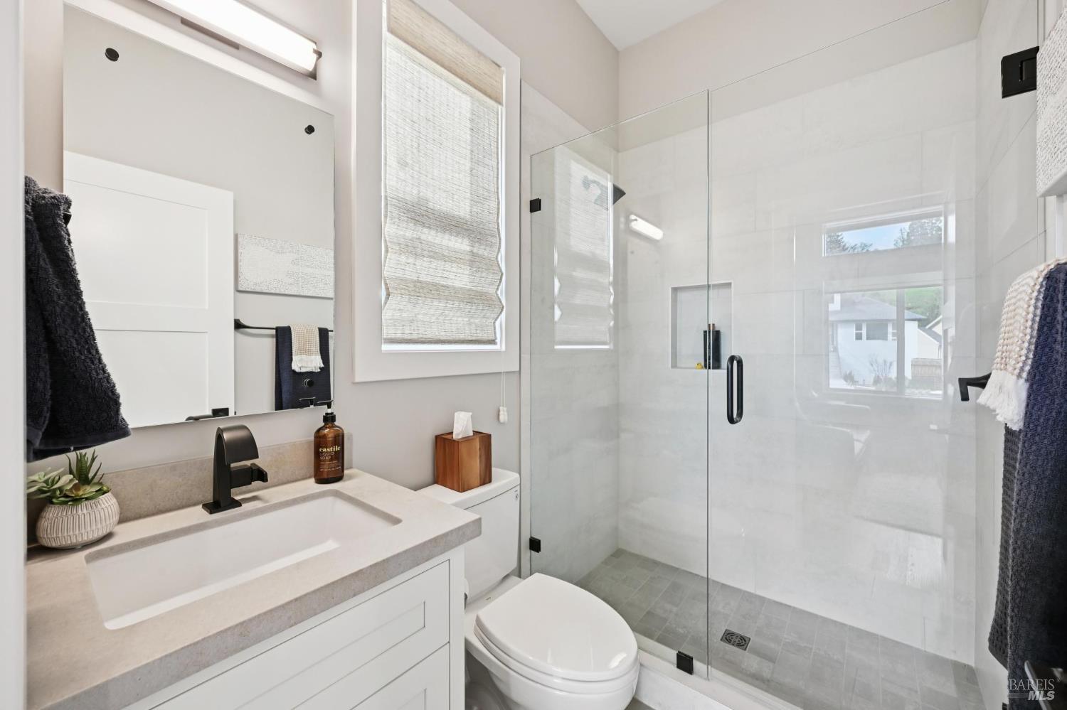 3761 Cross Creek Road