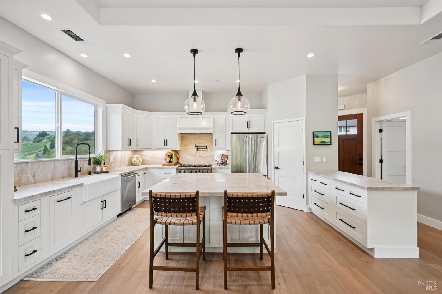 3761 Cross Creek Road